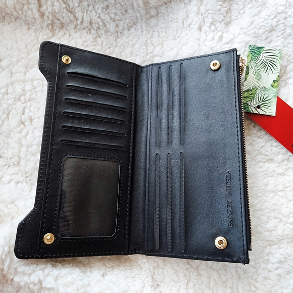 Badgley Mischka - Black Quilted Wallet - Picture 6 of 8